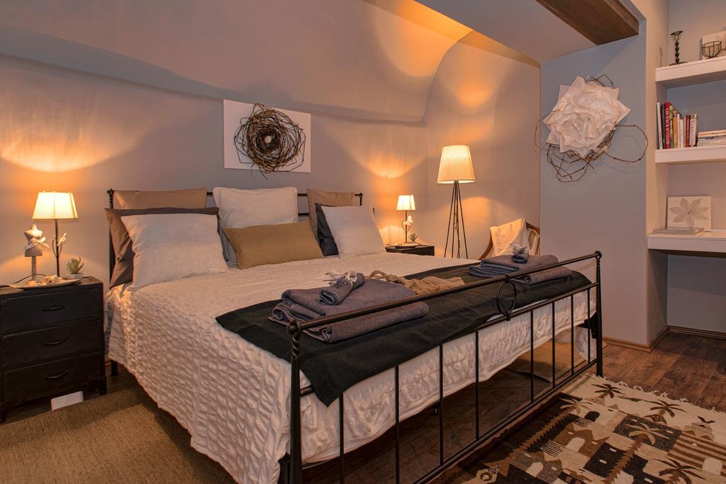 Heraclea Residential Apartments Hvar Town Room photo