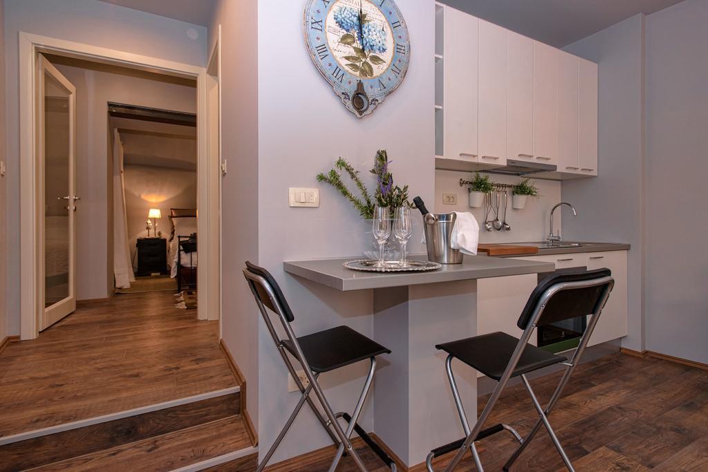 Heraclea Residential Apartments Hvar Town Room photo